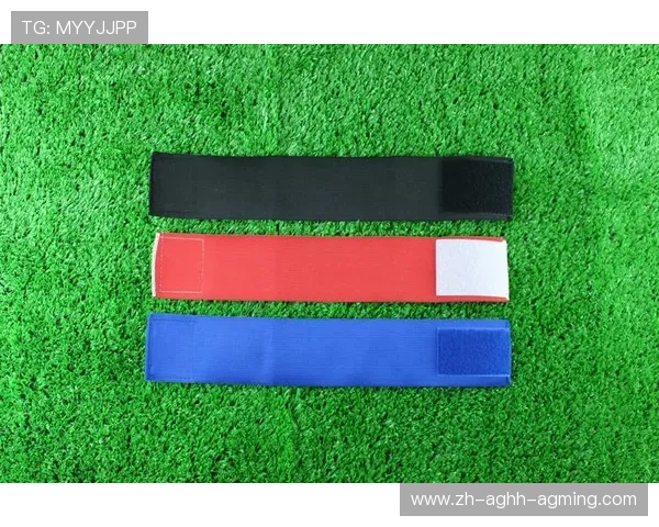 足球队长袖标象征意义及队内领导力体现